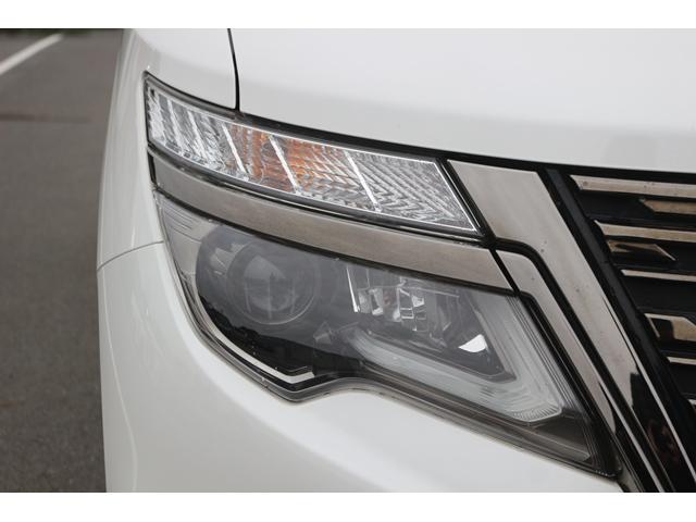 NISSAN ELGRAND 250HIGHWAY STAR PREMIUM URBAN CHROME