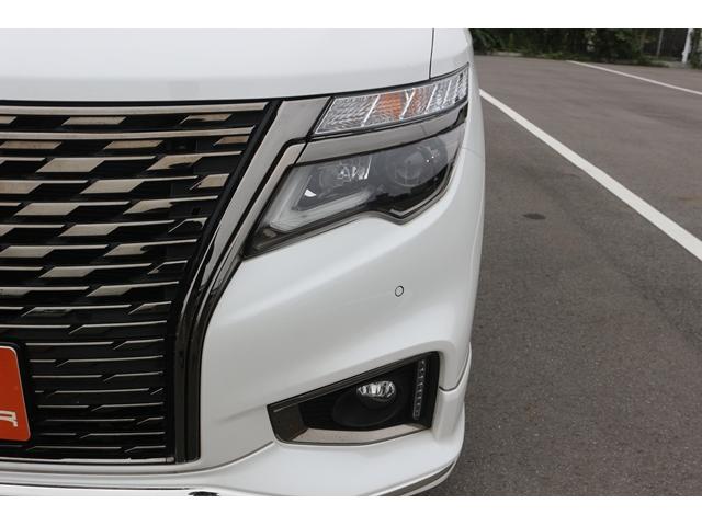 NISSAN ELGRAND 250HIGHWAY STAR PREMIUM URBAN CHROME