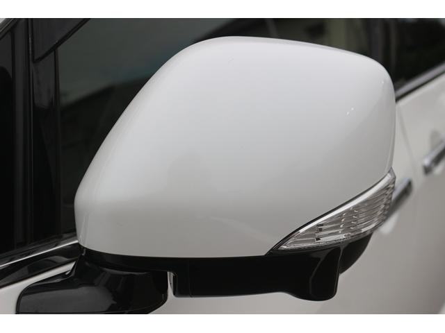 NISSAN ELGRAND 250HIGHWAY STAR PREMIUM URBAN CHROME