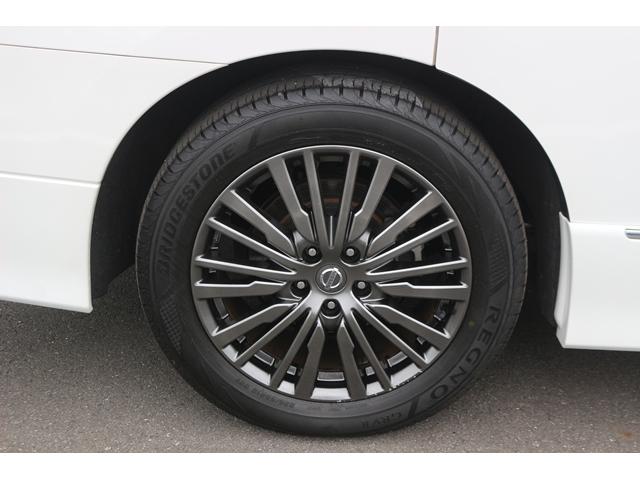 NISSAN ELGRAND 250HIGHWAY STAR PREMIUM URBAN CHROME