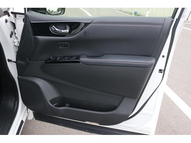 NISSAN ELGRAND 250HIGHWAY STAR PREMIUM URBAN CHROME