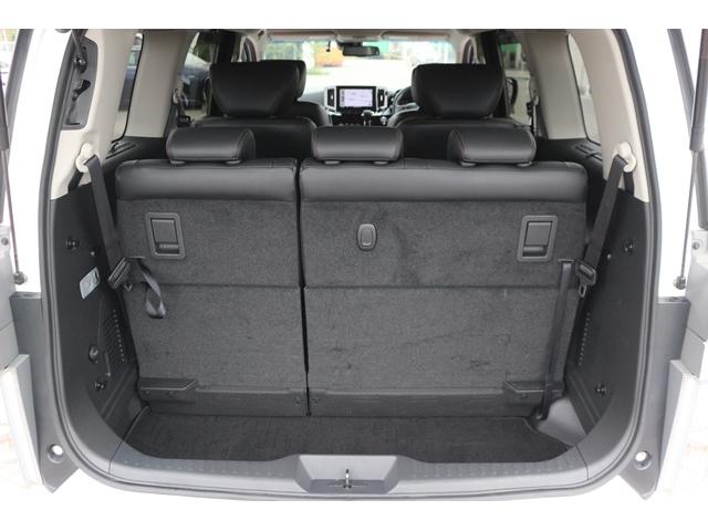 NISSAN ELGRAND 250HIGHWAY STAR PREMIUM URBAN CHROME