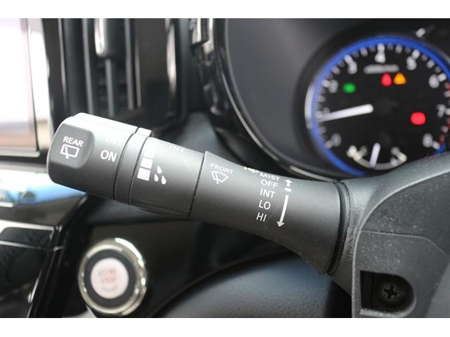 NISSAN ELGRAND 250HIGHWAY STAR PREMIUM URBAN CHROME
