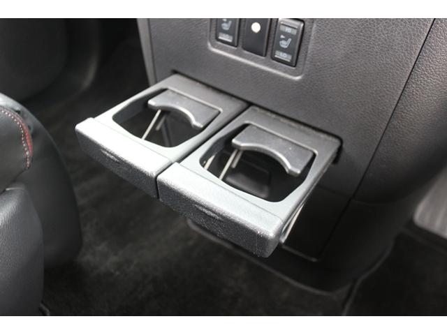 NISSAN ELGRAND 250HIGHWAY STAR PREMIUM URBAN CHROME