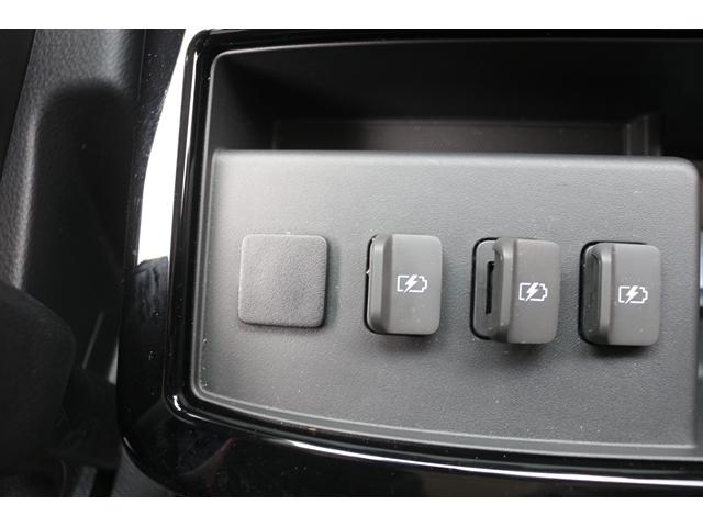NISSAN ELGRAND 250HIGHWAY STAR PREMIUM URBAN CHROME
