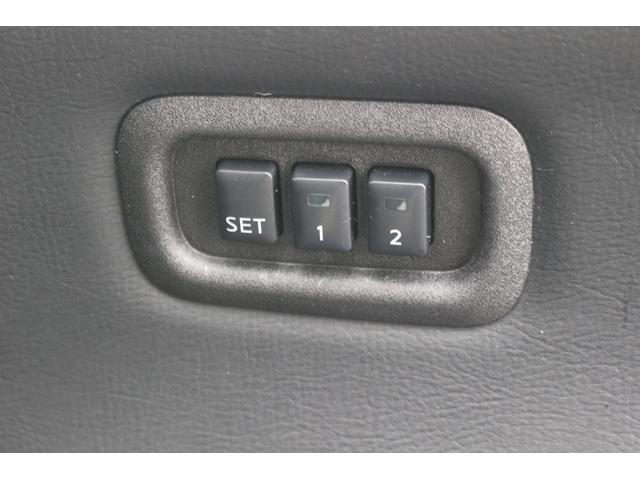 NISSAN ELGRAND 250HIGHWAY STAR PREMIUM URBAN CHROME
