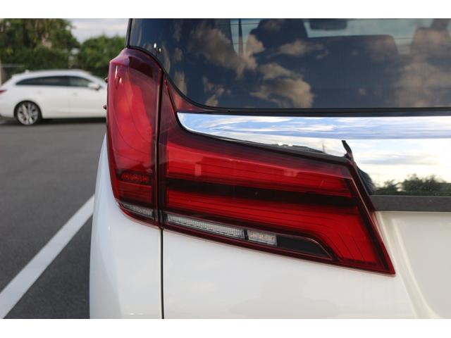 アルファード 2.5S 令和2年登録 ツインムーンルーフ 純正9型ナビ バックカメラ 両側電動スライドドア クルーズコントロール 衝突軽減ブレーキ LEDヘッドライト 純正18インチAW ETC(21枚目)