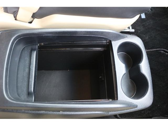 ヴェルファイア 2.5X 禁煙車 両側電動スライドドア 後席モニター 純正10型ナビ フルセグ バックカメラ レーダークルーズ 衝突軽減 DVDプレイヤー Bluetooth接続 クリアランスソナー(60枚目)