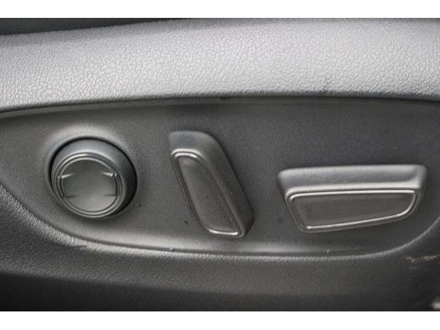 極限までこだわった仕入れ値で低価格を実現。低価格で良質なお車を全社総台数２，０００台以上の在庫からお選びいただけます。営業時間　１０：００〜１９：００