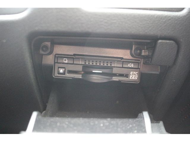 ＧＳ ＧＳ３００ｈ　Ｆスポーツ　赤革シート／純正ナビ／地デジ／バックカメラ／衝突軽減／レーダークルーズ／温冷シート／パワーシート（5枚目）