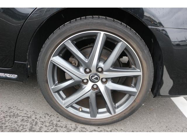 ＧＳ ＧＳ３００ｈ　Ｆスポーツ　赤革シート／純正ナビ／地デジ／バックカメラ／衝突軽減／レーダークルーズ／温冷シート／パワーシート（17枚目）
