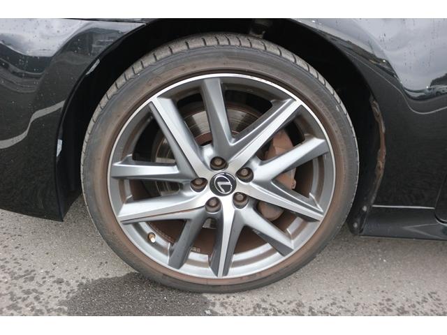 ＧＳ ＧＳ３００ｈ　Ｆスポーツ　赤革シート／純正ナビ／地デジ／バックカメラ／衝突軽減／レーダークルーズ／温冷シート／パワーシート（18枚目）