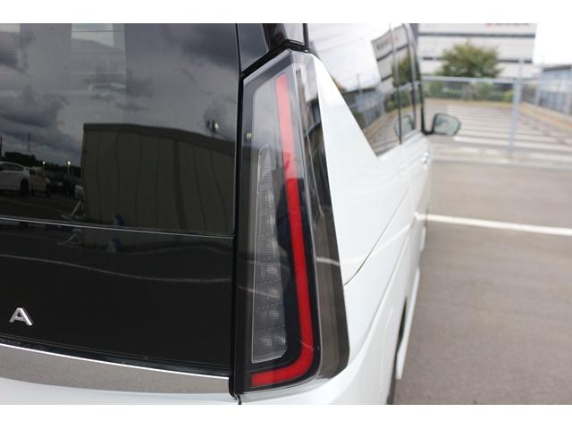 セレナ ハイウェイスターV レンタアップ/純正12.3型ナビ/12.3型デジタルメーター/全周囲カメラ/プロパイロット/デジタルミラー/LEDヘッドライト/ワイヤレス充電/(24枚目)