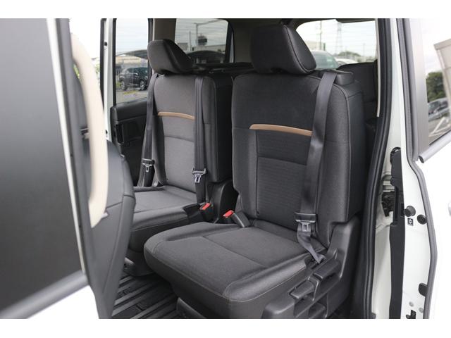 セレナ ハイウェイスターV レンタアップ/純正12.3型ナビ/12.3型デジタルメーター/全周囲カメラ/プロパイロット/デジタルミラー/LEDヘッドライト/ワイヤレス充電/(32枚目)