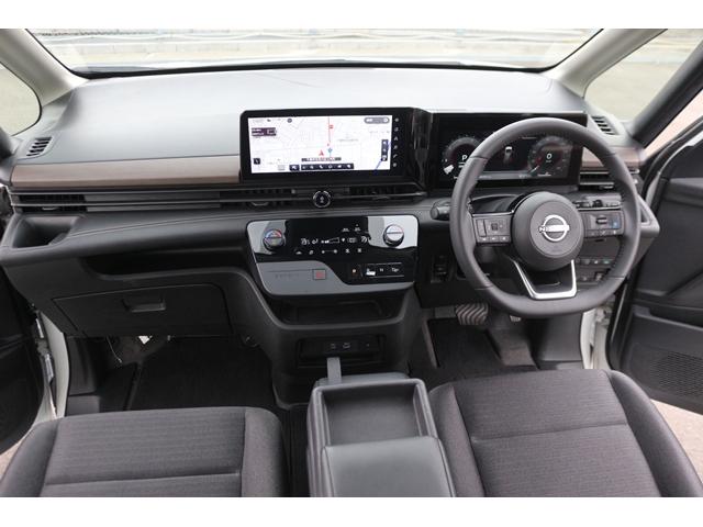 セレナ ハイウェイスターV レンタアップ/純正12.3型ナビ/12.3型デジタルメーター/全周囲カメラ/プロパイロット/デジタルミラー/LEDヘッドライト/ワイヤレス充電/(41枚目)