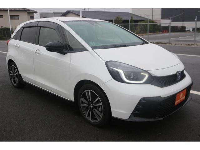 フィット e:HEV RS 禁煙車 純正9型ナビ 地デジ バックカメラ レーダークルーズ ホンダセンシング ETC LEDヘッドライト 純正16AW Bluetooth接続 イエローステッチ入革巻きハンドル(4枚目)