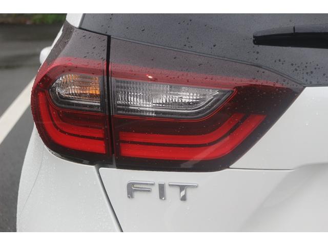 フィット e:HEV RS 禁煙車 純正9型ナビ 地デジ バックカメラ レーダークルーズ ホンダセンシング ETC LEDヘッドライト 純正16AW Bluetooth接続 イエローステッチ入革巻きハンドル(16枚目)