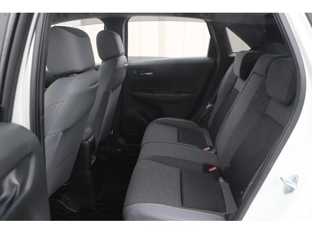 フィット e:HEV RS 禁煙車 純正9型ナビ 地デジ バックカメラ レーダークルーズ ホンダセンシング ETC LEDヘッドライト 純正16AW Bluetooth接続 イエローステッチ入革巻きハンドル(33枚目)