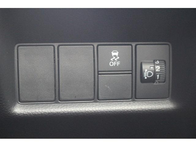フィット e:HEV RS 禁煙車 純正9型ナビ 地デジ バックカメラ レーダークルーズ ホンダセンシング ETC LEDヘッドライト 純正16AW Bluetooth接続 イエローステッチ入革巻きハンドル(59枚目)