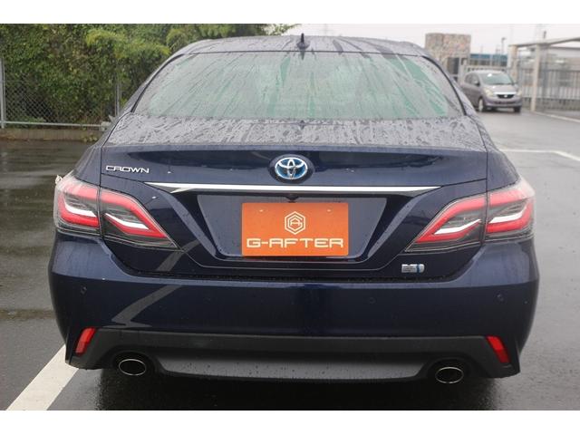 クラウンハイブリッド S Cパッケージ 禁煙車 セーフティセンス イージークローザー ベージュ革シート ETC2.0 純正8インチナビ ブラインドスポット 前席パワーシート 前席シートヒーター バックカメラ フルセグ LEDヘッドランプ(10枚目)