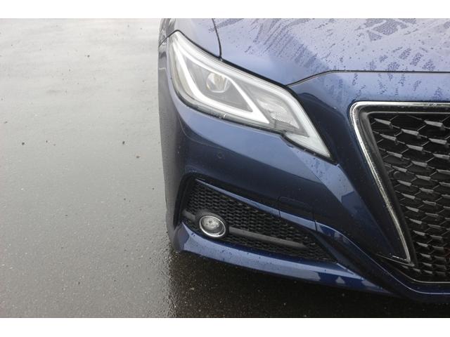 クラウンハイブリッド S Cパッケージ 禁煙車 セーフティセンス イージークローザー ベージュ革シート ETC2.0 純正8インチナビ ブラインドスポット 前席パワーシート 前席シートヒーター バックカメラ フルセグ LEDヘッドランプ(25枚目)