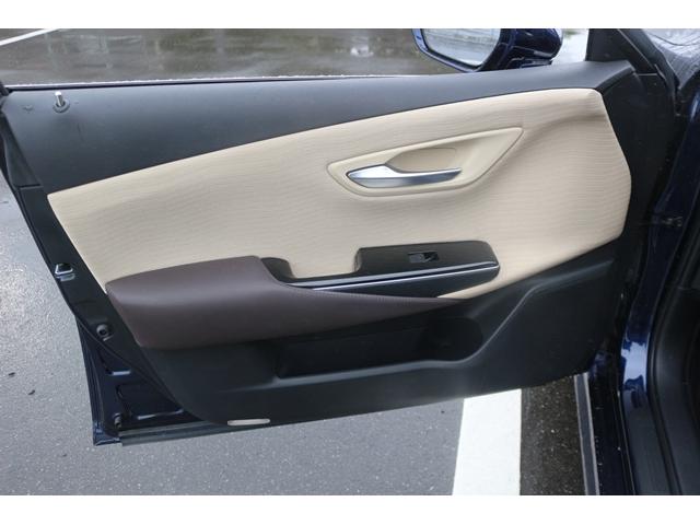 クラウンハイブリッド S Cパッケージ 禁煙車 セーフティセンス イージークローザー ベージュ革シート ETC2.0 純正8インチナビ ブラインドスポット 前席パワーシート 前席シートヒーター バックカメラ フルセグ LEDヘッドランプ(42枚目)