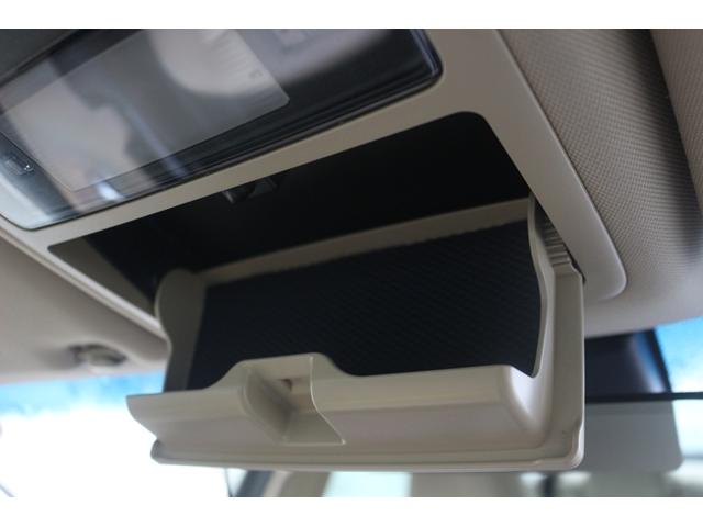 クラウンハイブリッド S Cパッケージ 禁煙車 セーフティセンス イージークローザー ベージュ革シート ETC2.0 純正8インチナビ ブラインドスポット 前席パワーシート 前席シートヒーター バックカメラ フルセグ LEDヘッドランプ(71枚目)