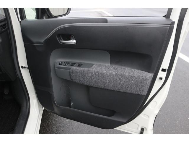 シエンタ ハイブリッドZ 禁煙車 走行7000Km OP10.5インチディスプレイナビ フルセグ パノラミックビューモニター 両側パワースライドドア レーダークルーズ ETC2.0 BSM LEDヘッドランプ(23枚目)