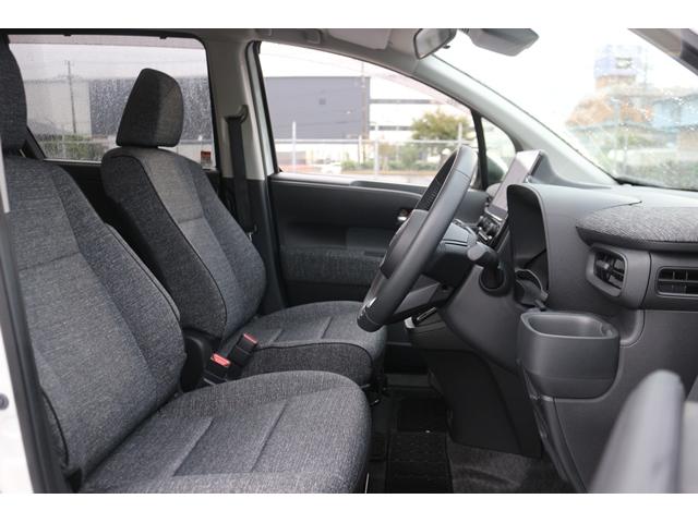 シエンタ ハイブリッドZ 禁煙車 走行7000Km OP10.5インチディスプレイナビ フルセグ パノラミックビューモニター 両側パワースライドドア レーダークルーズ ETC2.0 BSM LEDヘッドランプ(25枚目)