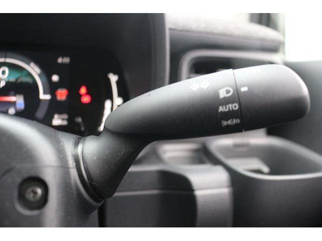 シエンタ ハイブリッドZ 禁煙車 走行7000Km OP10.5インチディスプレイナビ フルセグ パノラミックビューモニター 両側パワースライドドア レーダークルーズ ETC2.0 BSM LEDヘッドランプ(39枚目)