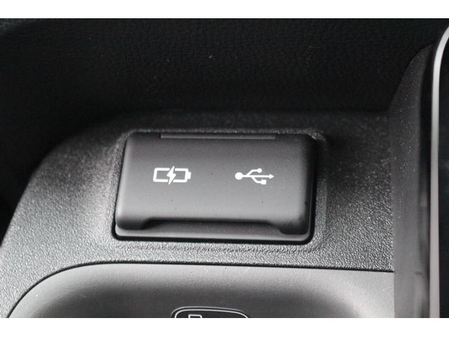 シエンタ ハイブリッドZ 禁煙車 走行7000Km OP10.5インチディスプレイナビ フルセグ パノラミックビューモニター 両側パワースライドドア レーダークルーズ ETC2.0 BSM LEDヘッドランプ(53枚目)