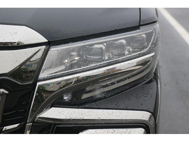 アルファード ２．５Ｓ　タイプゴールド　禁煙車　モデリスタエアロ　シグネチャーイルミ　後席モニター　３眼ＬＥＤヘッドライト　純正９型ナビ　バックカメラ　ＤＶＤデッキ　衝突軽減　電動リヤゲート　両側電動スライドドア　レーダークルーズ（27枚目）