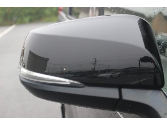 アルファード ２．５Ｓ　タイプゴールド　禁煙車　モデリスタエアロ　シグネチャーイルミ　後席モニター　３眼ＬＥＤヘッドライト　純正９型ナビ　バックカメラ　ＤＶＤデッキ　衝突軽減　電動リヤゲート　両側電動スライドドア　レーダークルーズ（30枚目）