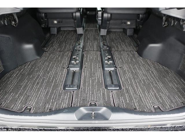 アルファード ２．５Ｓ　タイプゴールド　禁煙車　モデリスタエアロ　シグネチャーイルミ　後席モニター　３眼ＬＥＤヘッドライト　純正９型ナビ　バックカメラ　ＤＶＤデッキ　衝突軽減　電動リヤゲート　両側電動スライドドア　レーダークルーズ（35枚目）