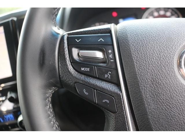 アルファード ２．５Ｓ　タイプゴールド　禁煙車　モデリスタエアロ　シグネチャーイルミ　後席モニター　３眼ＬＥＤヘッドライト　純正９型ナビ　バックカメラ　ＤＶＤデッキ　衝突軽減　電動リヤゲート　両側電動スライドドア　レーダークルーズ（45枚目）