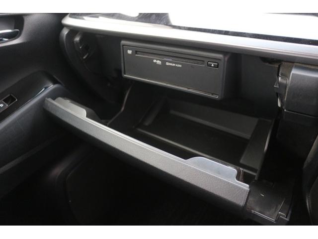 アルファード ２．５Ｓ　タイプゴールド　禁煙車　モデリスタエアロ　シグネチャーイルミ　後席モニター　３眼ＬＥＤヘッドライト　純正９型ナビ　バックカメラ　ＤＶＤデッキ　衝突軽減　電動リヤゲート　両側電動スライドドア　レーダークルーズ（64枚目）