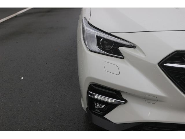 レヴォーグ STIスポーツ EX 純正11.6インチナビ アイサイトコアテクノロジー 12.3インチフル液晶メーター ブラックツートン革シート 全席シートヒーター ハンズフリーパワーバックドア フルセグ バックカメラ パワーシート(16枚目)