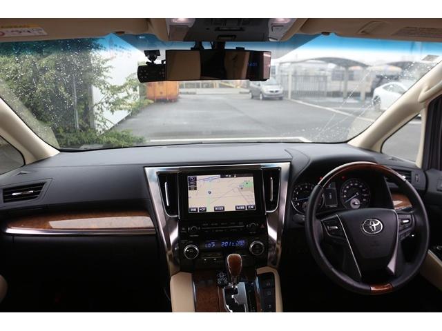 アルファード ３．５エグゼクティブラウンジ　モデリスタエアロ　後席モニター　メーカーナビ　全方位カメラ　ベージュ革シート　ＪＢＬサウンド　フルセグＴＶ　　衝突軽減　レーダークルーズ　シートヒーター　両側電動スライドドア　電動リヤゲート（19枚目）