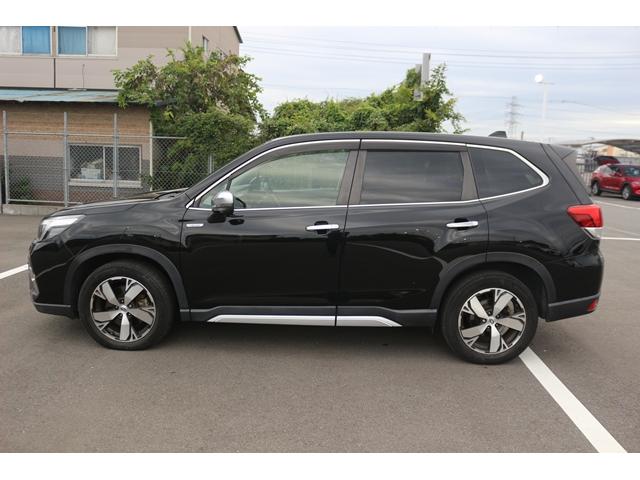 フォレスター アドバンス 純正8型ナビ/地デジ/全周囲カメラ/衝突軽減/シートヒーター/ステアリングヒーター/レーダークルーズコントロール/純正18AW/電動リアゲート/デジタルインナーミラー/Bluetooth接続/ETC(11枚目)