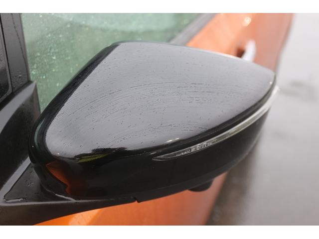 リーフ X Vセレクション ワンオーナー ツートンルーフ 純正9型ナビ フルセグ オプションボディカラー アラウンドビューモニター プロパイロット 前席シートヒーター ステアリングヒーター 純正17インチAW LEDヘッドランプ(22枚目)