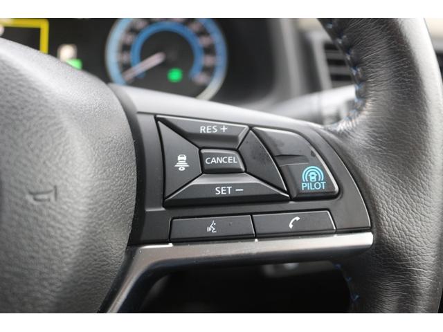 リーフ X Vセレクション ワンオーナー ツートンルーフ 純正9型ナビ フルセグ オプションボディカラー アラウンドビューモニター プロパイロット 前席シートヒーター ステアリングヒーター 純正17インチAW LEDヘッドランプ(47枚目)