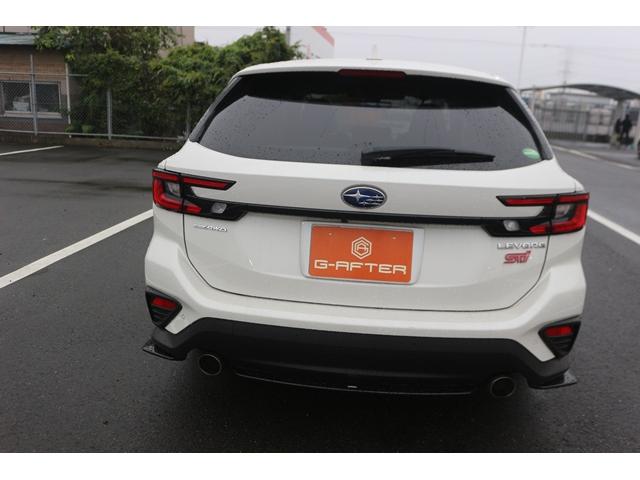 レヴォーグ ＳＴＩスポーツ　ＥＸ　禁煙車　スマートリアビューミラー　純正１１．６インチナビ　全席シートヒーター　アイサイトコアテクノロジー　前席パワーシート　ハンズフリーパワーバックドア　ブラックツートーン革シート　フルセグ　ＥＴＣ（14枚目）