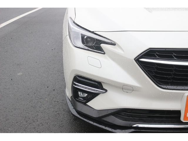 レヴォーグ ＳＴＩスポーツ　ＥＸ　禁煙車　スマートリアビューミラー　純正１１．６インチナビ　全席シートヒーター　アイサイトコアテクノロジー　前席パワーシート　ハンズフリーパワーバックドア　ブラックツートーン革シート　フルセグ　ＥＴＣ（19枚目）