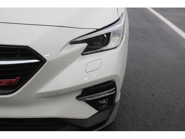 レヴォーグ ＳＴＩスポーツ　ＥＸ　禁煙車　スマートリアビューミラー　純正１１．６インチナビ　全席シートヒーター　アイサイトコアテクノロジー　前席パワーシート　ハンズフリーパワーバックドア　ブラックツートーン革シート　フルセグ　ＥＴＣ（21枚目）