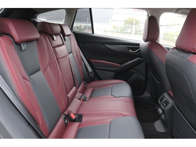 レヴォーグ ＳＴＩスポーツ　ＥＸ　禁煙車　スマートリアビューミラー　純正１１．６インチナビ　全席シートヒーター　アイサイトコアテクノロジー　前席パワーシート　ハンズフリーパワーバックドア　ブラックツートーン革シート　フルセグ　ＥＴＣ（36枚目）