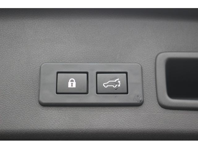 レヴォーグ ＳＴＩスポーツ　ＥＸ　禁煙車　スマートリアビューミラー　純正１１．６インチナビ　全席シートヒーター　アイサイトコアテクノロジー　前席パワーシート　ハンズフリーパワーバックドア　ブラックツートーン革シート　フルセグ　ＥＴＣ（72枚目）