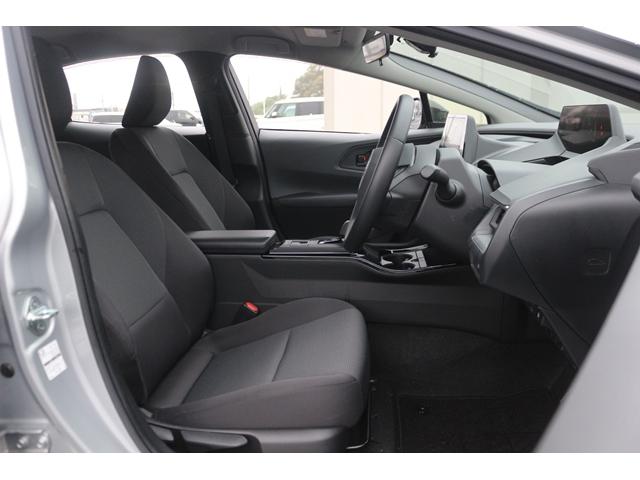 プリウス X 禁煙車 純正8インチディスプレイオーディオ フルセグ バックカメラ セーフティセンス 7インチTFTカラーメーター LEDヘッドランプ レーダークルーズ レーンキープアシスト バックカメラ ETC(31枚目)