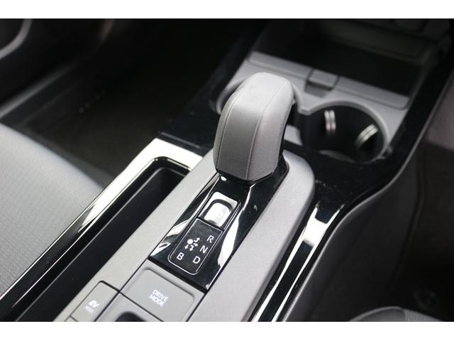 プリウス X 禁煙車 純正8インチディスプレイオーディオ フルセグ バックカメラ セーフティセンス 7インチTFTカラーメーター LEDヘッドランプ レーダークルーズ レーンキープアシスト バックカメラ ETC(56枚目)