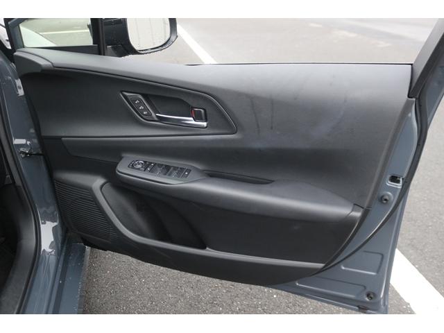 プリウス Z パノラマルーフ 純正12.3型ディスプレイ 黒革シート ヒーター&ベンチレーション パワーバックドア パノラミックビューモニタ(33枚目)
