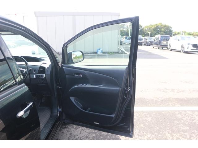 エスティマ アエラス プレミアム 禁煙車 10.2型後席モニター 純正10型ナビ フルセグTV バックカメラ 両側電動スライドドア 衝突軽減 クリアランスソナー クルーズコントロール プッシュスタート LEDヘッドライト ETC(30枚目)